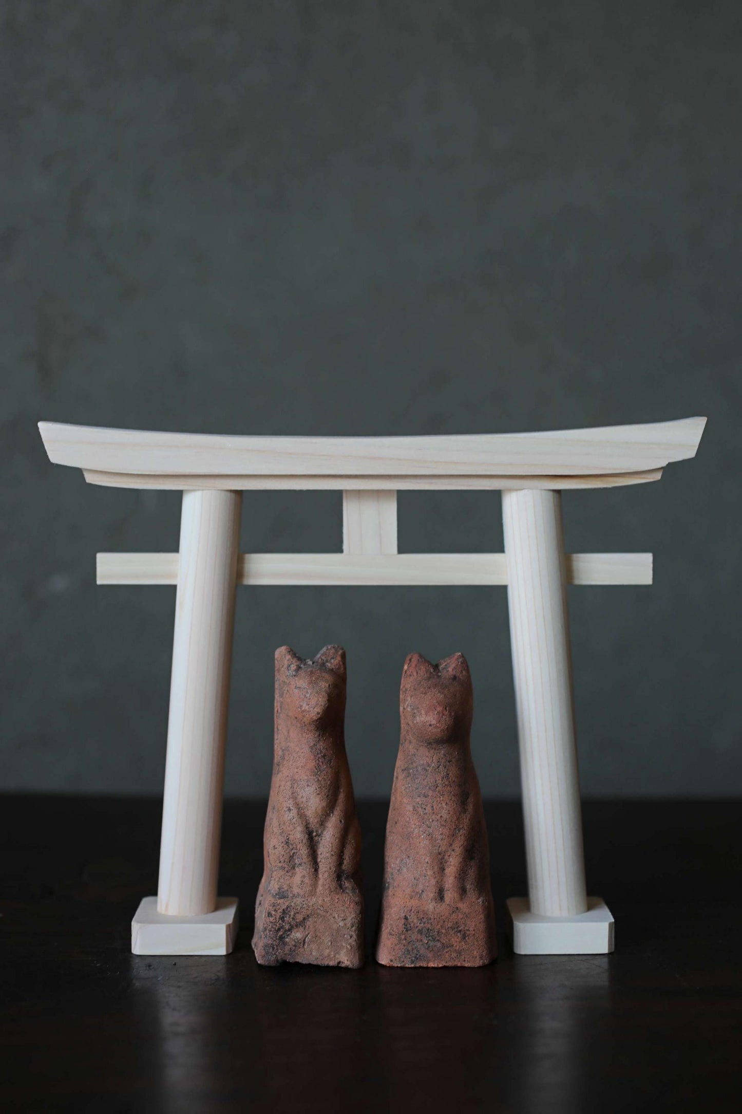 Japanese Antiques KITSUNE Dolls, Imado-yaki Pottery Pair (H3.7in)