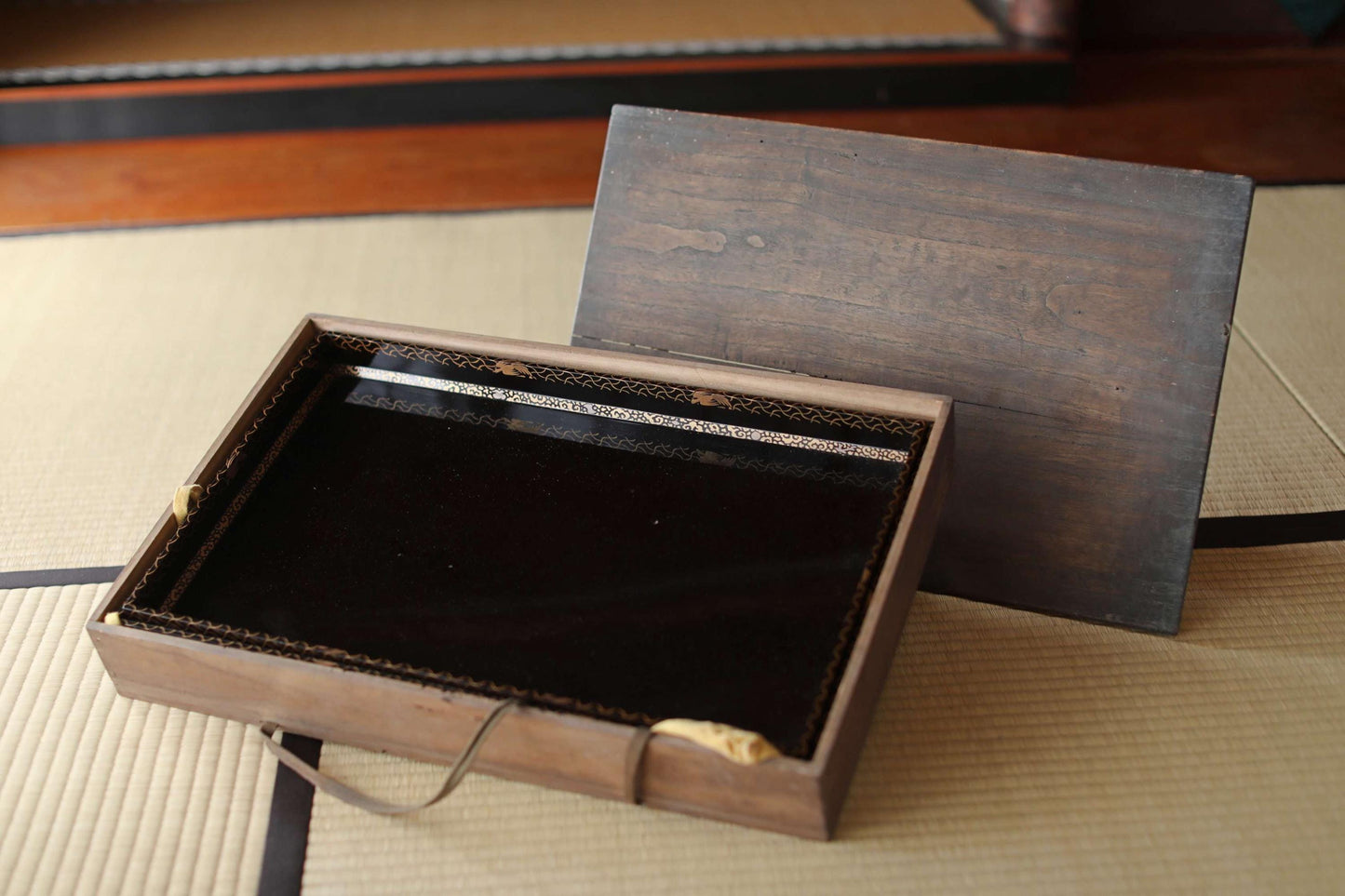 Edo Period Lacquer Trays - Japanese Antique Urushi Lacquerware Large Nesting Serving Set