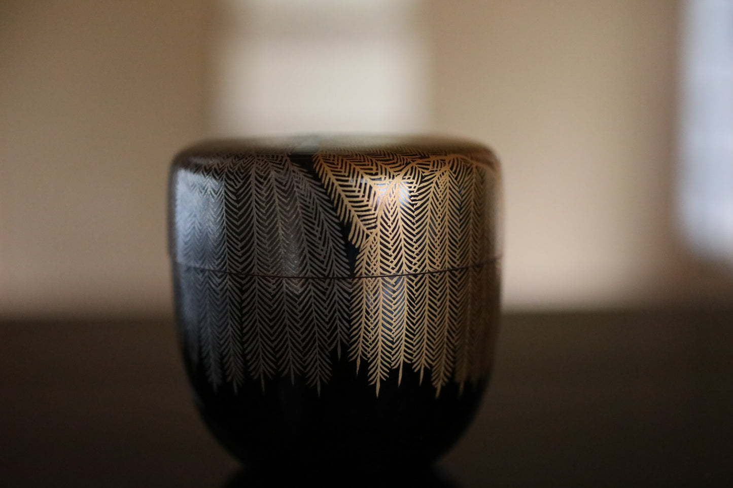 FINE!! RARE! Japanese vintage "matcha" green tea caddy with gold Silver willow tree Wajima Makie "棗 natsume" for tea ceremony H2.6in/H2.6cm