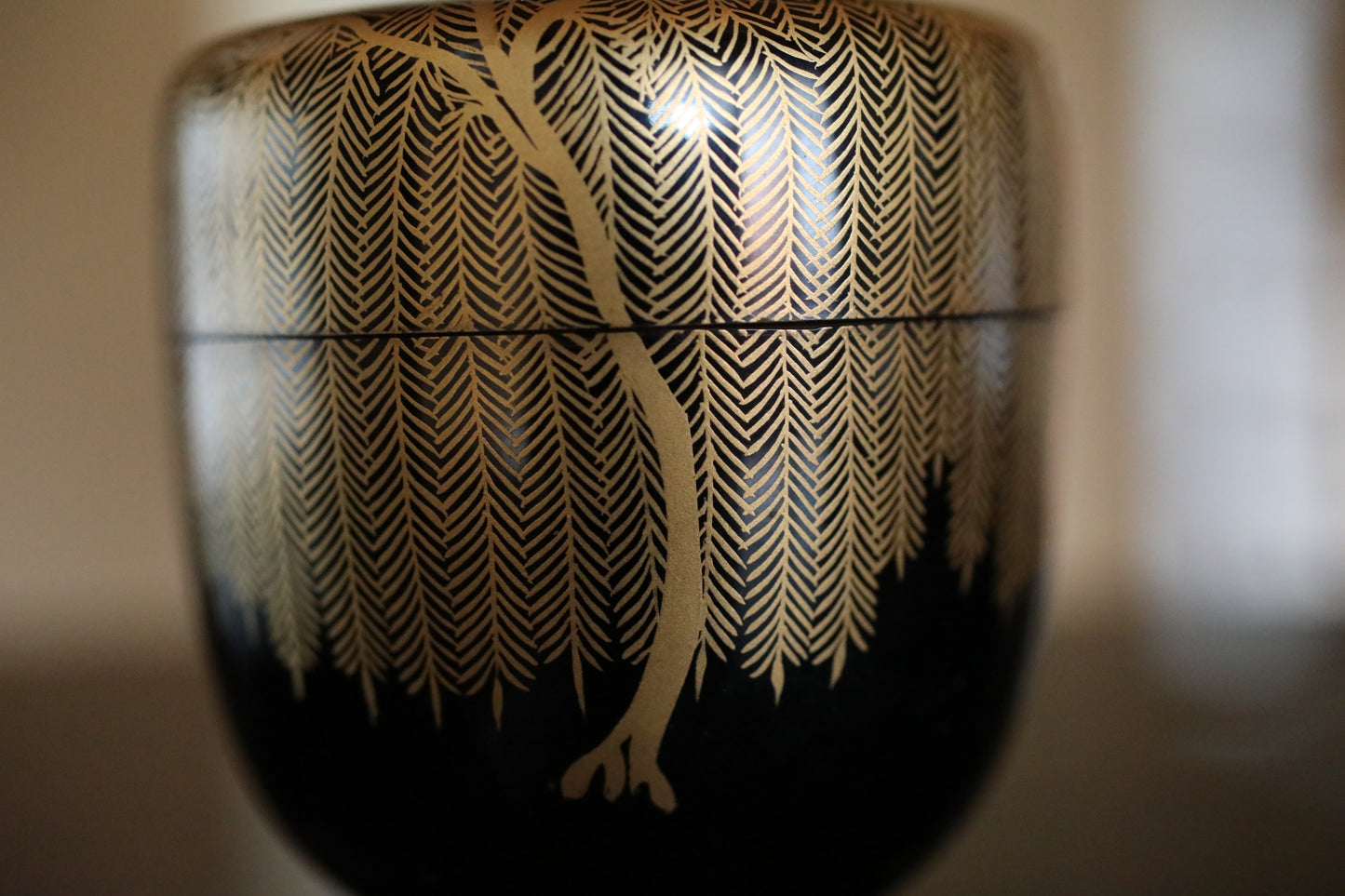 FINE!! RARE! Japanese vintage "matcha" green tea caddy with gold Silver willow tree Wajima Makie "棗 natsume" for tea ceremony H2.6in/H2.6cm