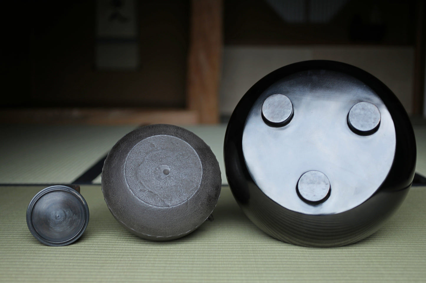CHAGAMA and FURO Japanese antique bronze brazier and cast iron kettle, For Tea ceremony, Doan furo and Amida gama in 1970s