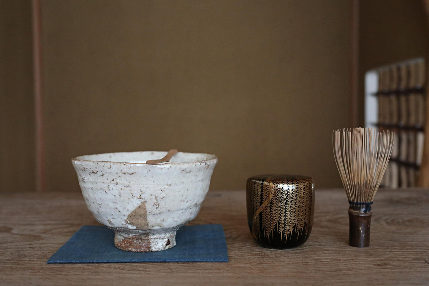Hagi Yaki Tea Bowl – Vintage Japanese Matcha Cup with Signed Wooden Box
