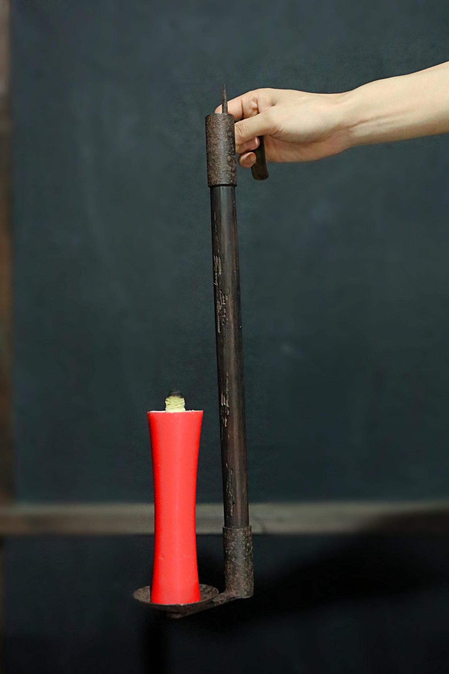 Japanese Antique Candle Stand – Edo Period Wood & Iron Hanging Holder with Defensive Design