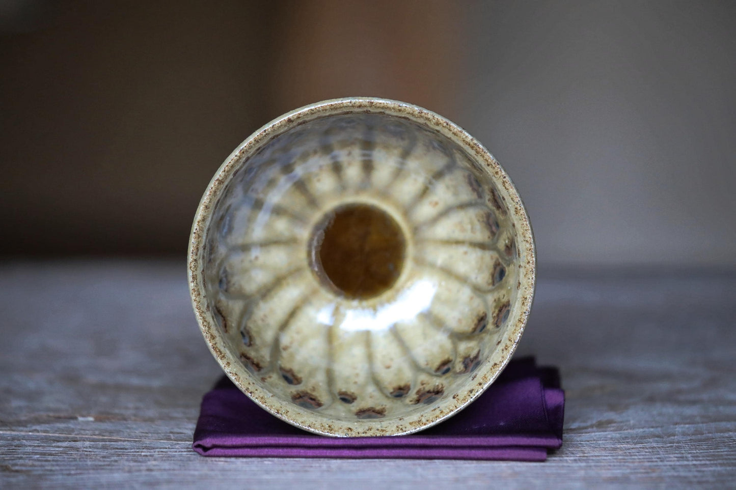 Vintage Kiseto Matcha Bowl – Handmade Japanese Tea Bowl with Peacock Pattern