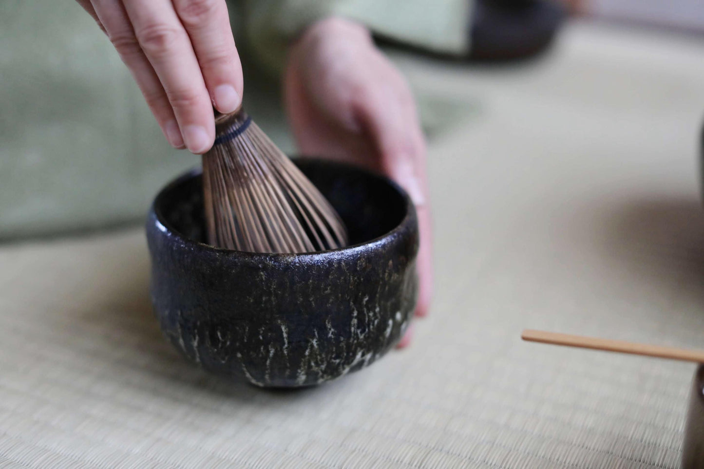 Japanese Raku Tea Bowl – Hand-Sculpted Chawan with Black Green Glaze | Ohi Kiln