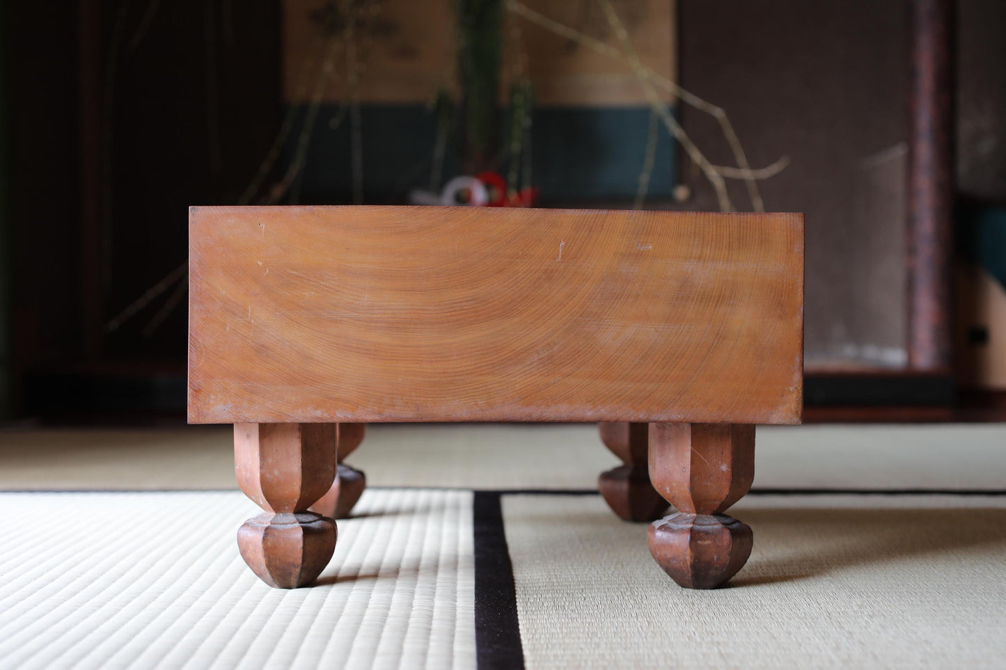 Japanese Go Board Set – Luxury Wooden Game Table with Handmade Clam Shell Stones
