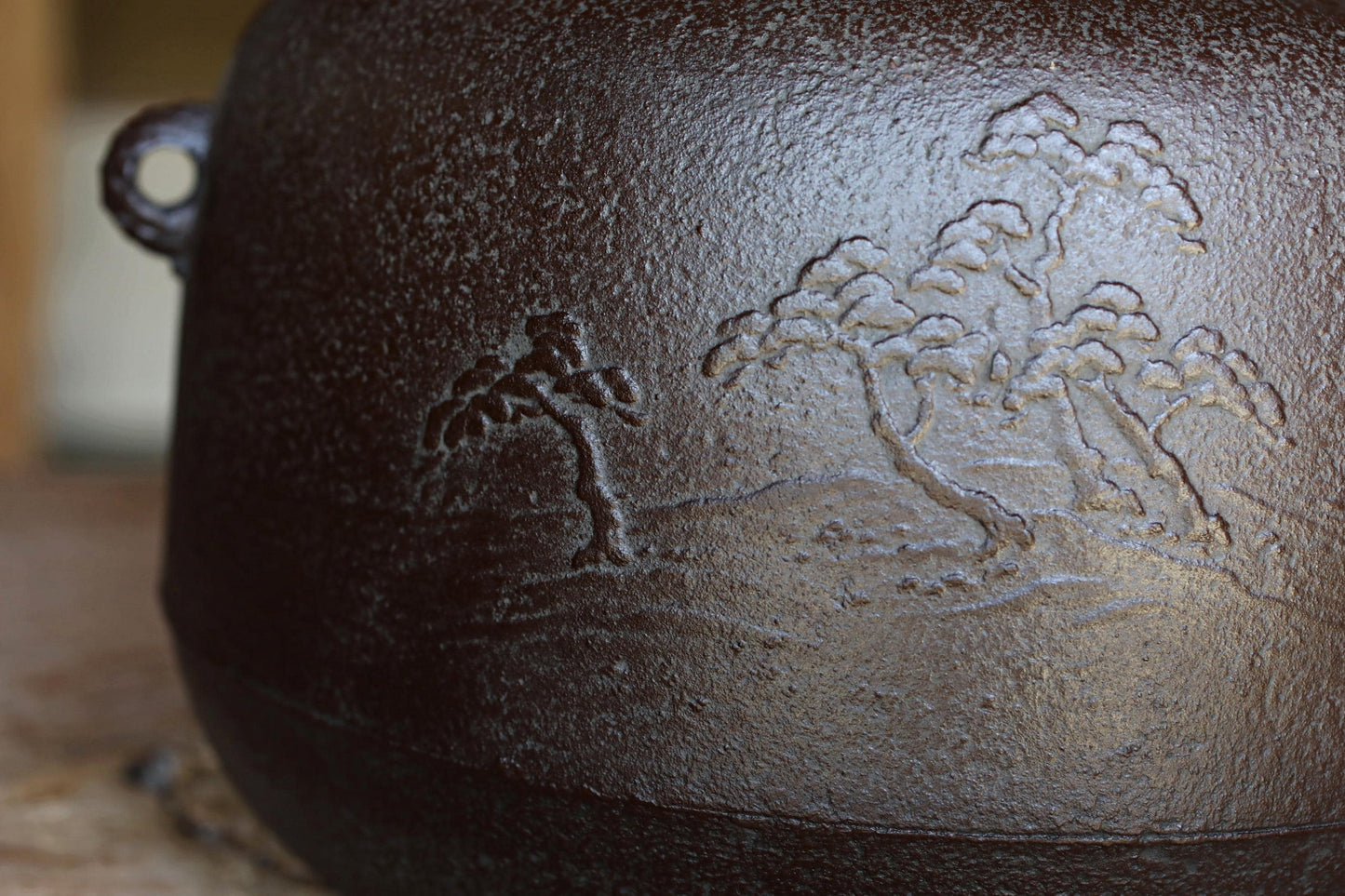 Japanese Cast Iron Kettle – Vintage Tea Ceremony Kettle with Pine Tree Relief & Copper Lid