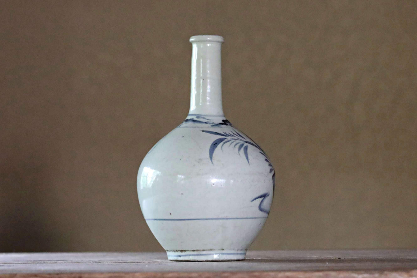 Antique Sake Bottle - Ko-Imari Porcelain Vase With Indigo Floral Design, Edo Period Tokuri