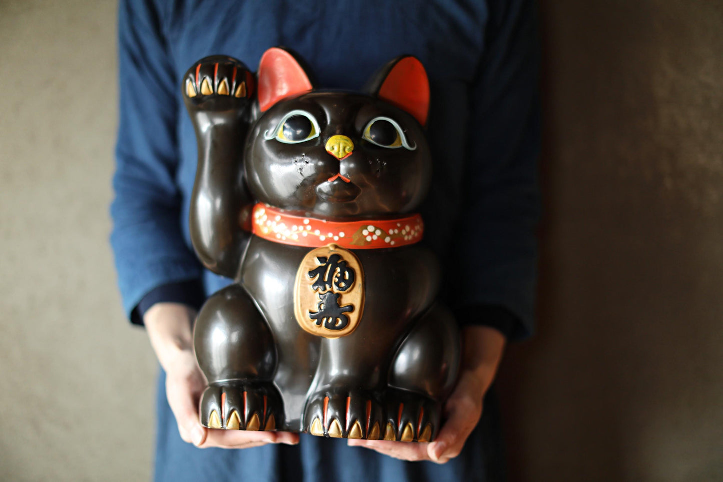 Black Maneki Neko - Large Ceramic Money Box | Vintage Japanese Lucky Cat Statue