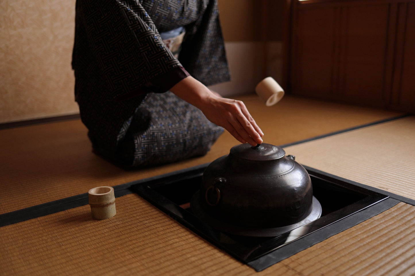 Antique Bronze Tea Kettle – Japanese Tea Ceremony Kettle with Kanji Coin Design