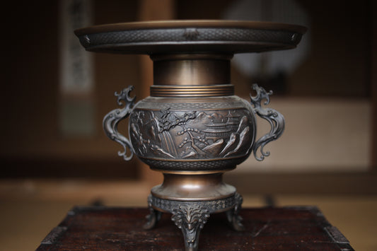 Japanese vintage bronze SUIBAN flower vase USUBATA H13in/H33cm/ Japanese antique 1800s soot-stained pottery dolls of two gods, Ebisu and Daikoku, the Seven Lucky Gods,  Edo handmade craft H6.5in/16.5cm