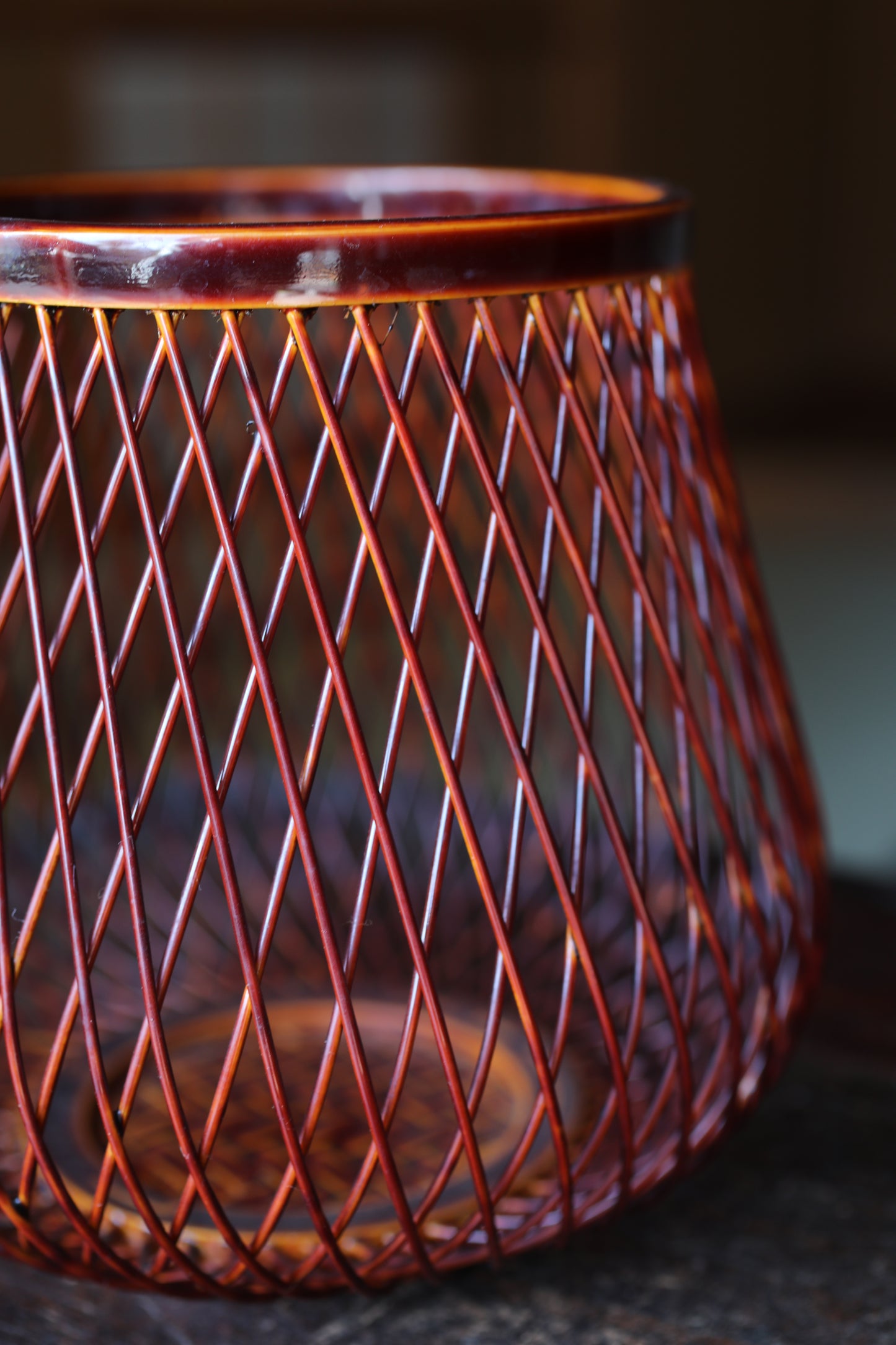 Japanese vintage lacquered  bamboo woven flower basket vase, "春慶塗 Syunkei" urushi craft H5.9×W5.9in / 15x15cm