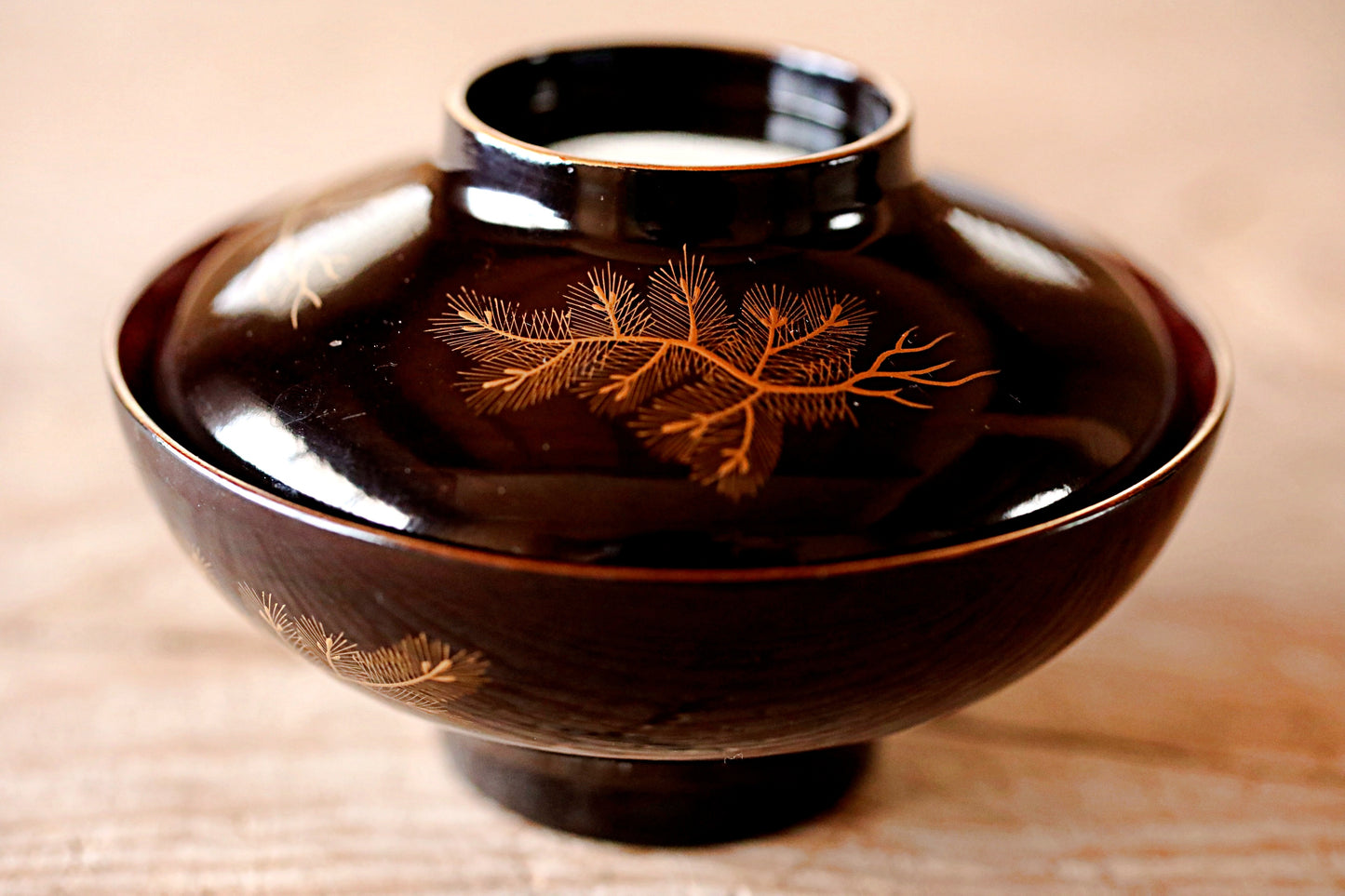 FINE! Japanese antique 1800s Urushi lacquer bowls set of 2, Owan miso cups pine tree design black gold lacquer tableware EDO hand craft