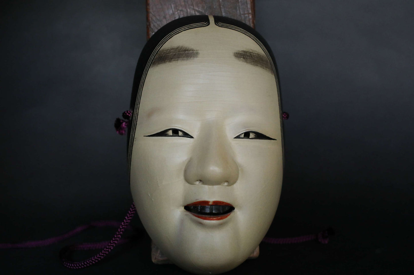 Japanese vintage NOH mask wood carving KOOMOTE wall ornament with silk bag H8in/H20.3cm