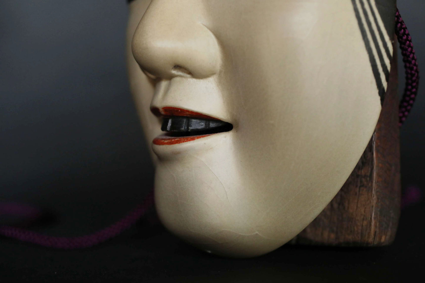 Japanese vintage NOH mask wood carving KOOMOTE wall ornament with silk bag H8in/H20.3cm