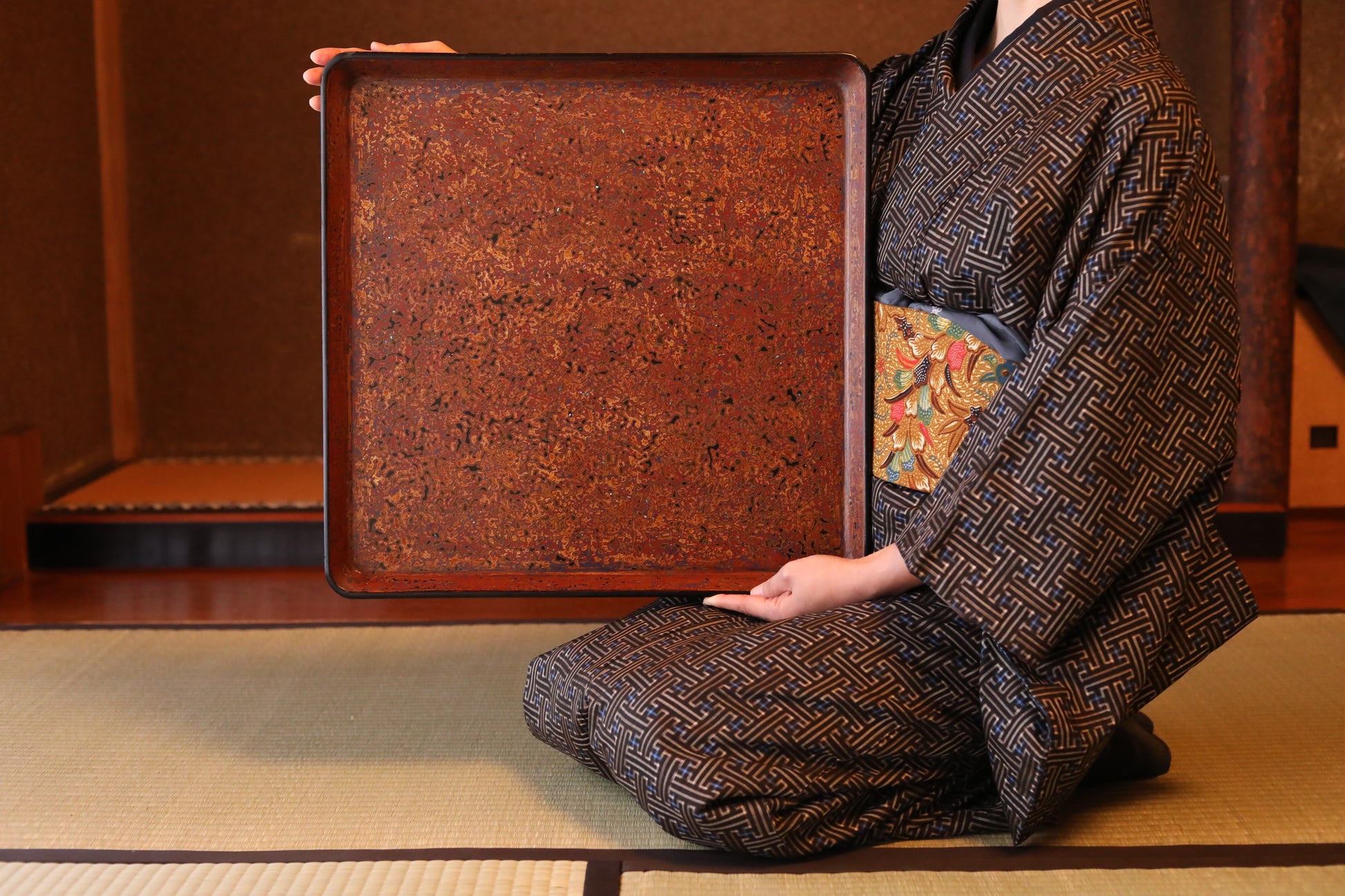 Japanese large Marble color makie urushi tray