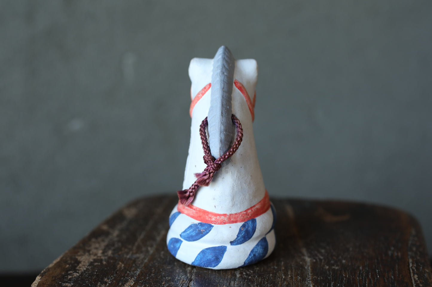 Japanese pottery bell horse animal doll with Kanji 誉田宮 神馬 sacred horse Paper weight, Ornaments Japanese vintage small bell H3.9in/10cm