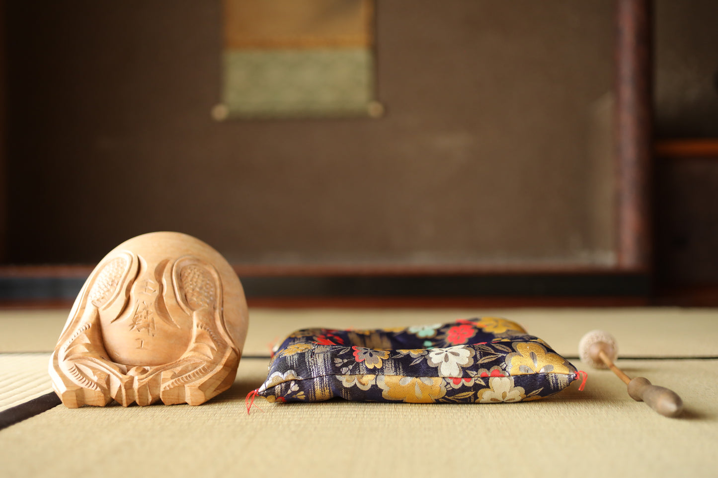 Japanese vintage buddhist alter Patina Wooden Fish drum gong "Mokugyo" with stick and cushion buddhist temple Chanting Drum 7.7in/19.5cm