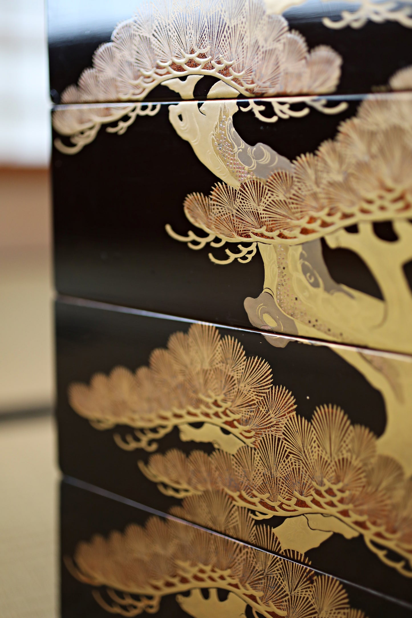 Antique Japanese Lacquer Jubako Box: Edo Pine Tree Makie, 4-Tiered