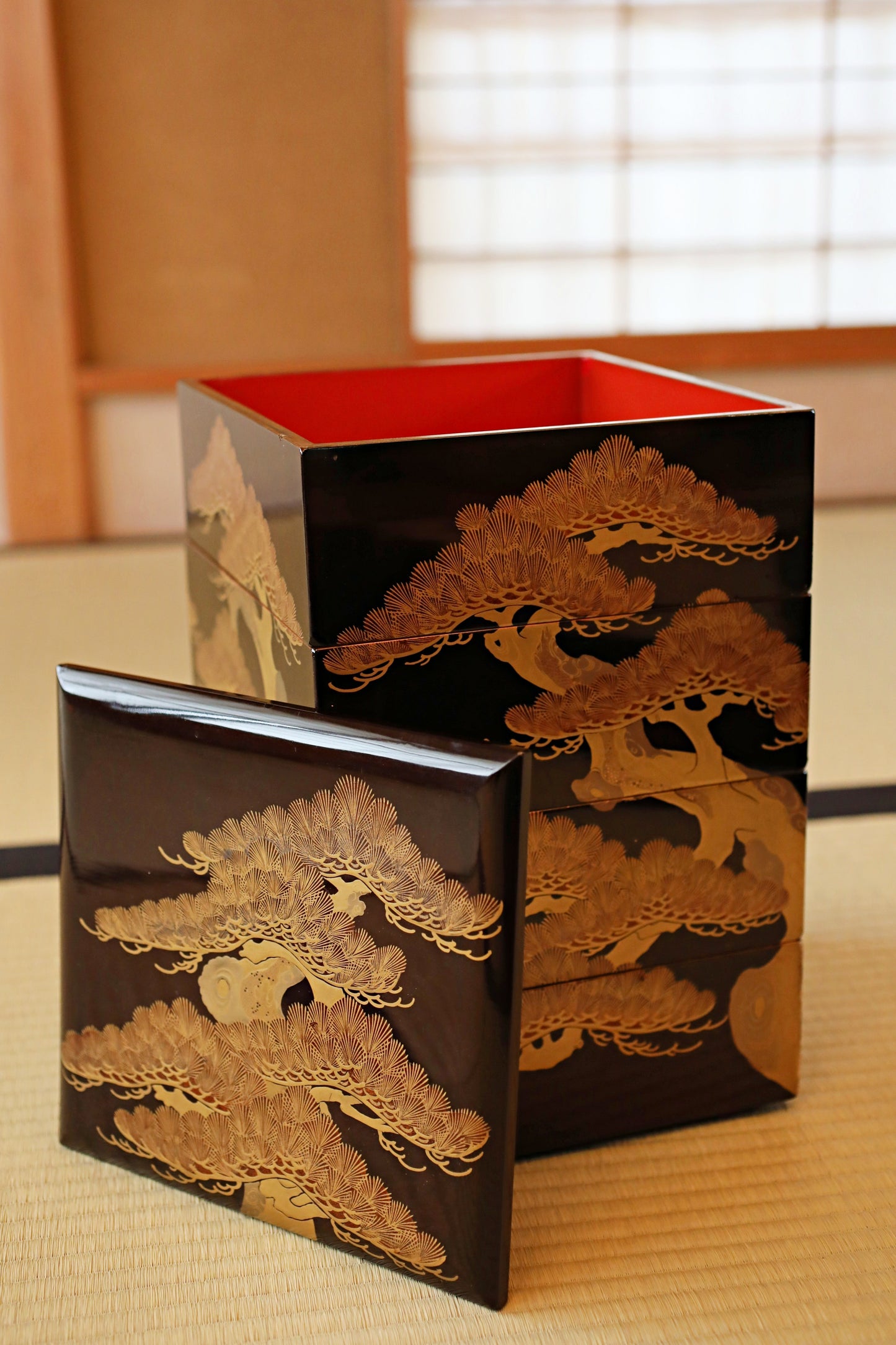 Antique Japanese Lacquer Jubako Box: Edo Pine Tree Makie, 4-Tiered