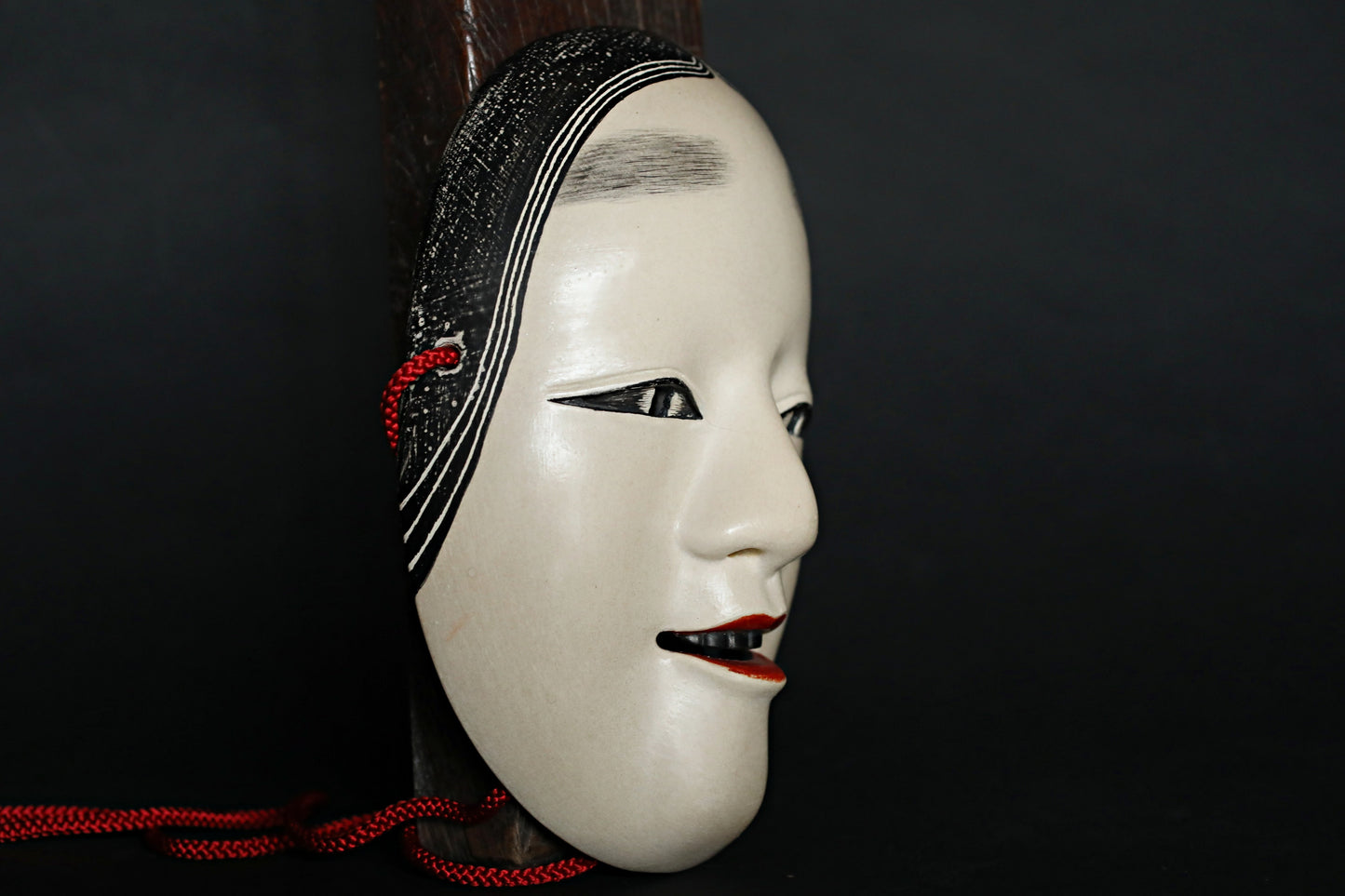 Japanese NOH mask wood carving KOOMOTE wall ornament Famous master signed boxed
