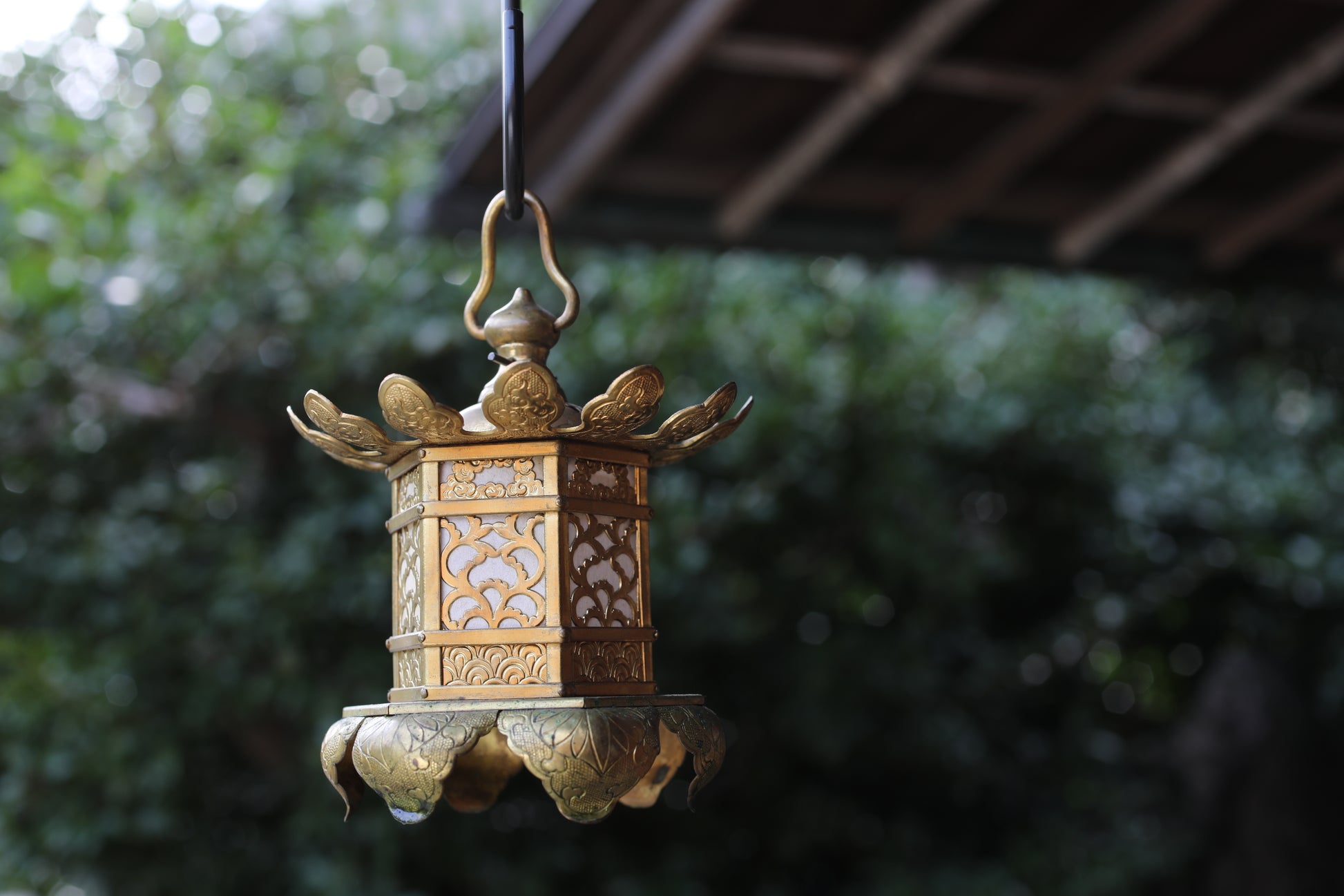 Pair of Japanese buddhist lantern edo