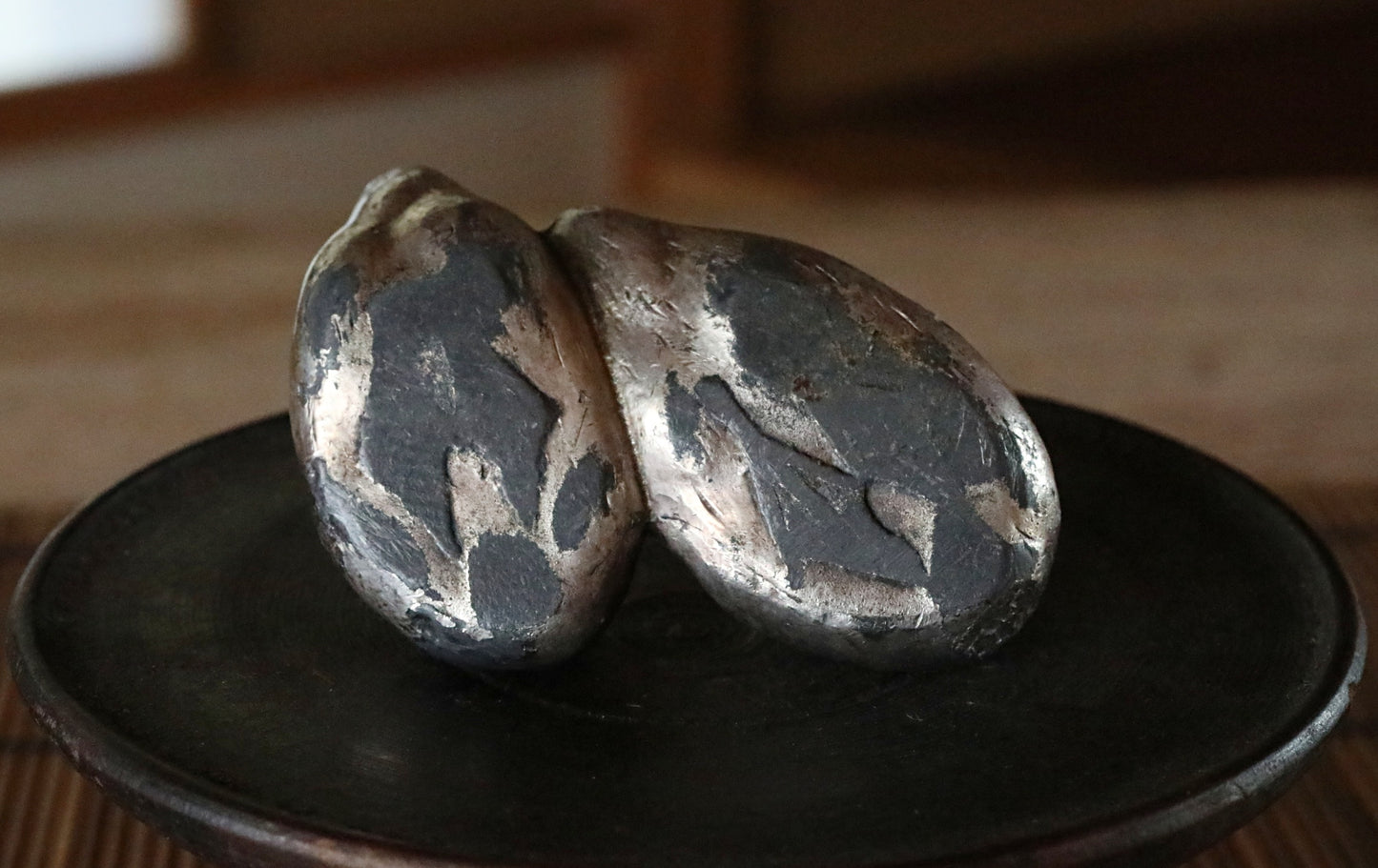 Japanese vintage small metal paper weight, pair of Mandarin duck, small tin alloy desk ornament, vintage bird figure  H1xW2.8in/2.5x7cm