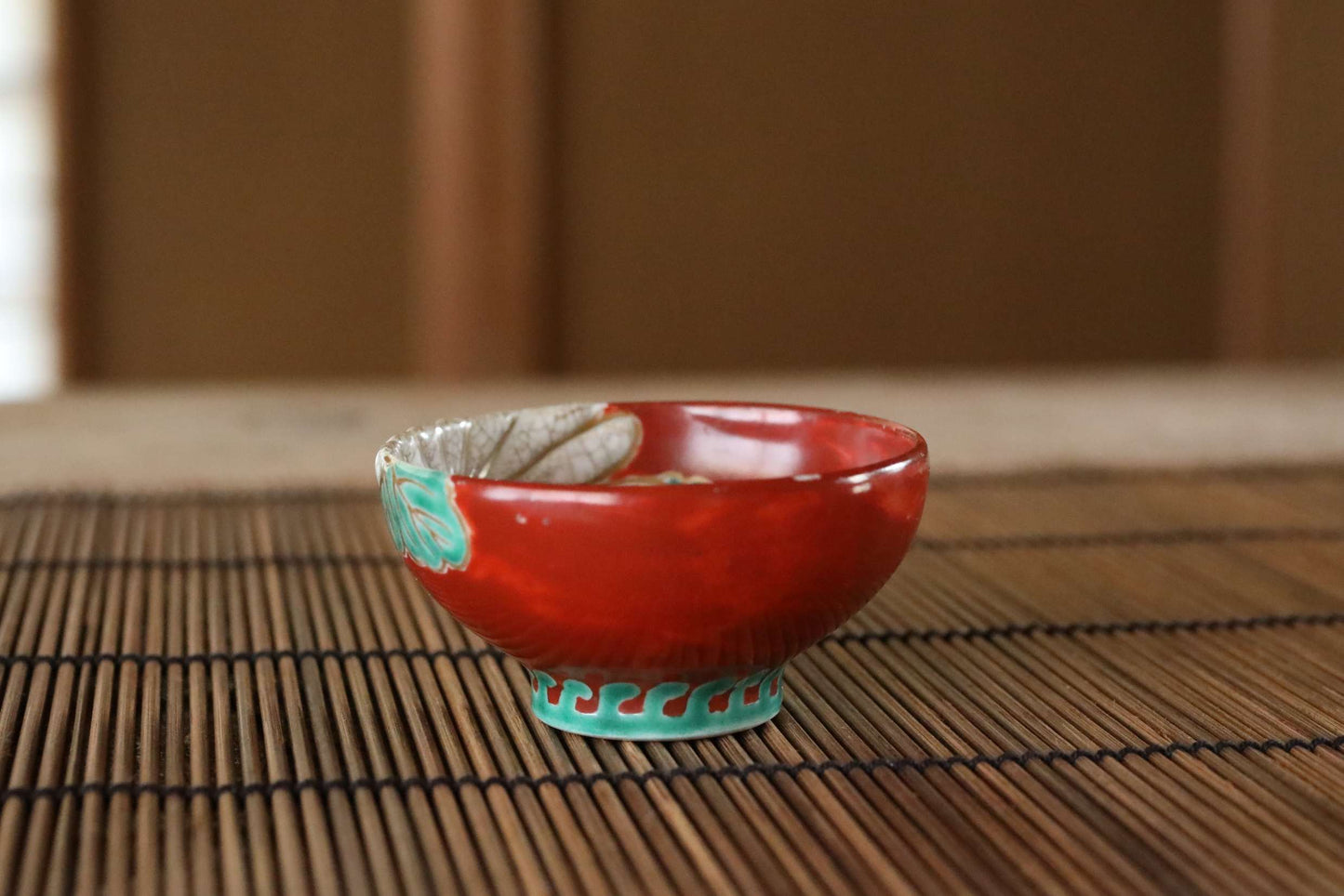 Japanese Antique Sake Cup, Kutani porcelain cup beautiful hand painting of chrysanthemum, late 19th century, wooden gift box  H1.3xW2.6in