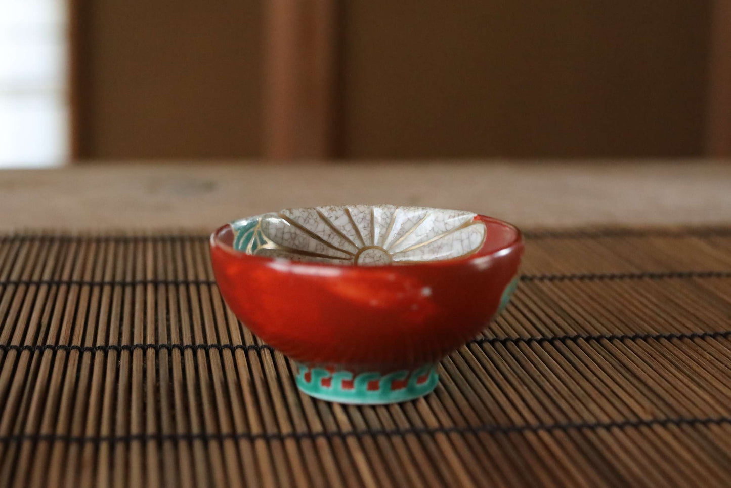 Japanese Antique Sake Cup, Kutani porcelain cup beautiful hand painting of chrysanthemum, late 19th century, wooden gift box  H1.3xW2.6in