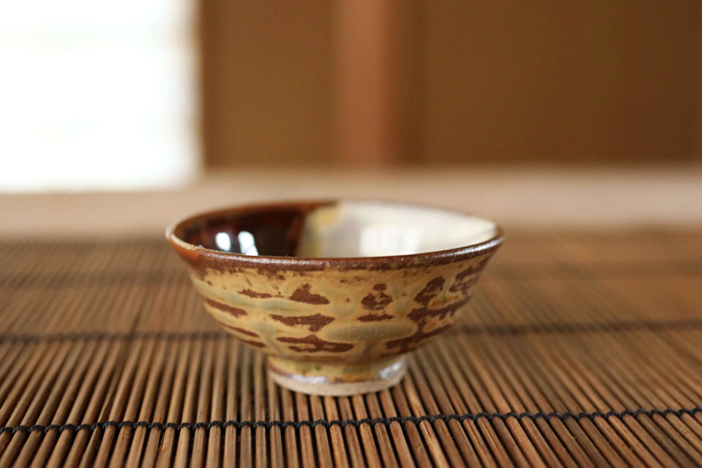 Japanese vintage sake cup, "Takatori ware " handmade with signature,  ochoko for Japanese rice wine, For gift, H1.4×2.8in/3.5x7.1cm