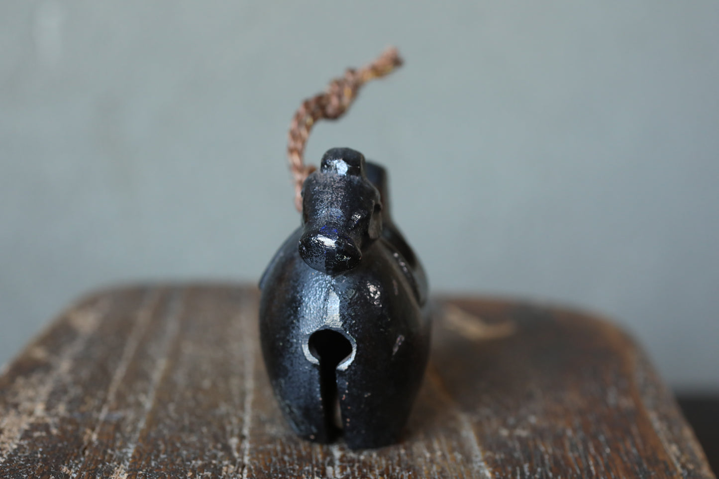 Japanese vintage Iron bell amulet Japanese Horse Paper weight japan metal ornament 1970s H2.6in×2.4in/H6.5×5×6cm