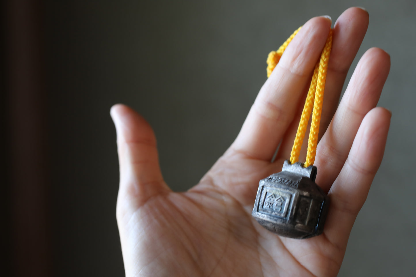 Japanese vintage metal small bell shinto shrine with KANJI calligraphy 鈴(bell), key charm made of metal H1.1in×1.2in/ H2.8×3cm