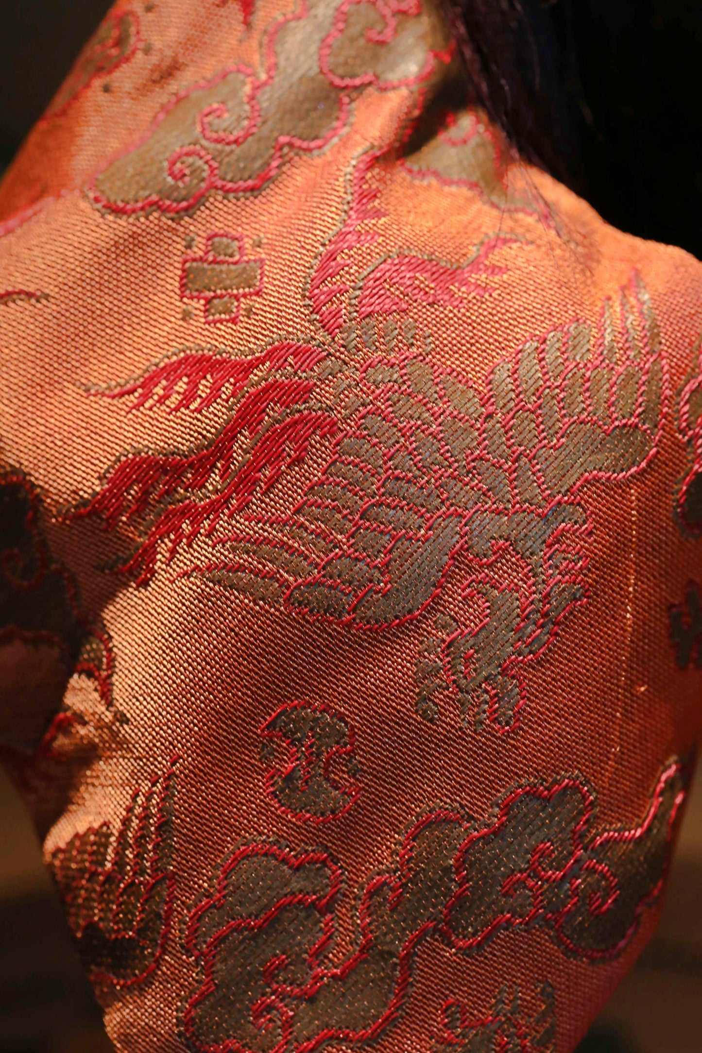 FINE! RARE! Japanese vintage Noh doll red mask Dancing Child Spirit "天鼓” made of wood and silk KIMONO for Gift H8.7×4.7in/H22×12cm