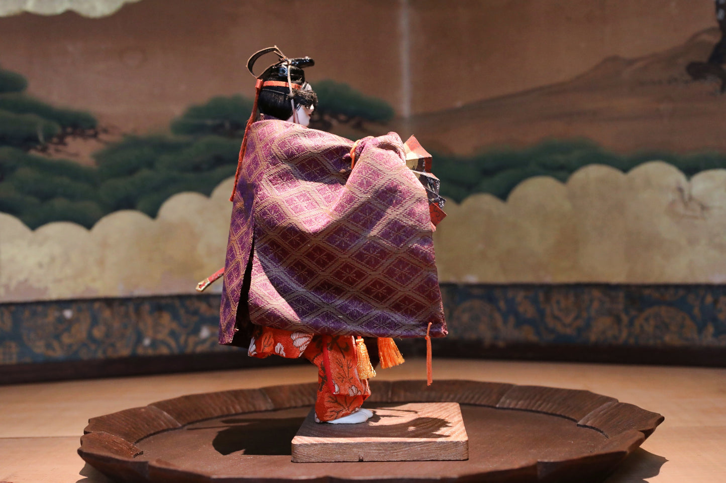 FINE! RARE! Japanese vintage Noh doll Koomote mask mask dancing woman "井筒” made of wood and silk KIMONO for Gift H8.9×5.5in/H22.5×14cm