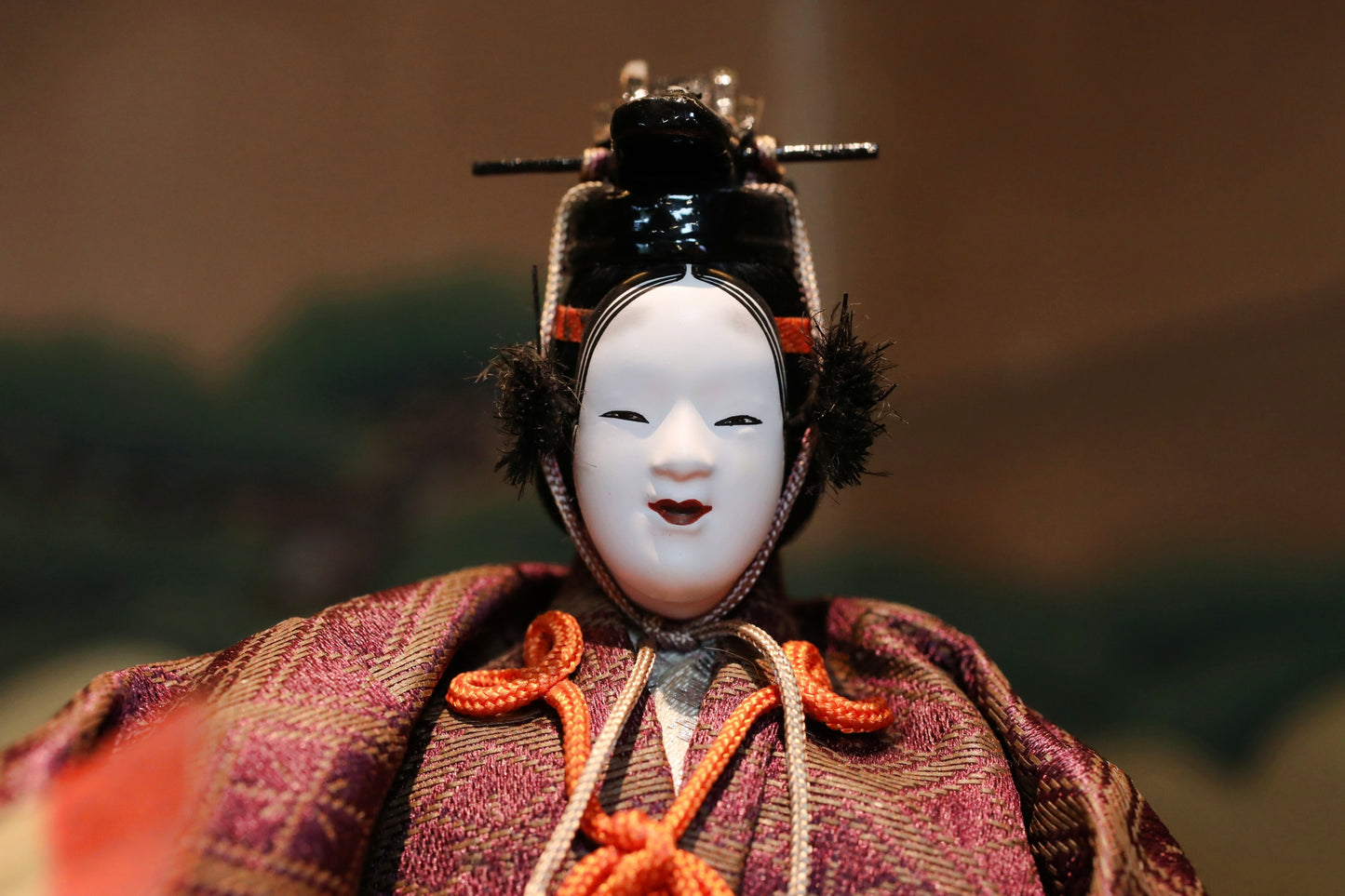 FINE! RARE! Japanese vintage Noh doll Koomote mask mask dancing woman "井筒” made of wood and silk KIMONO for Gift H8.9×5.5in/H22.5×14cm