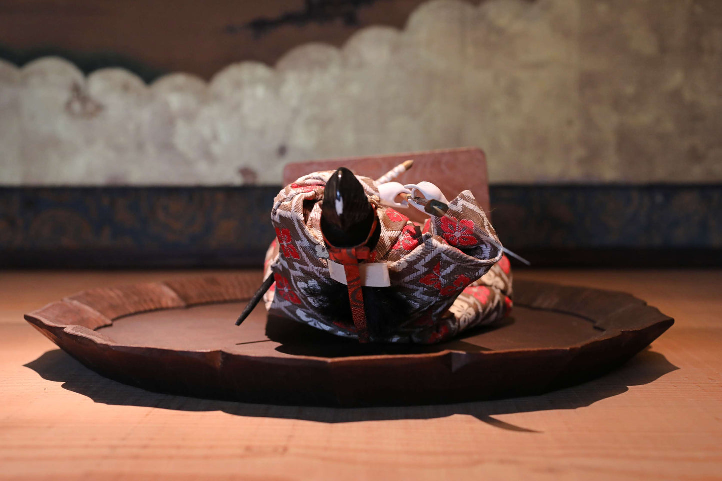 FINE! RARE! Japanese vintage Noh doll Koomote mask mask woman samurai "巴” made of wood and silk KIMONO for Gift H9.8×5.1in/H25×13cm