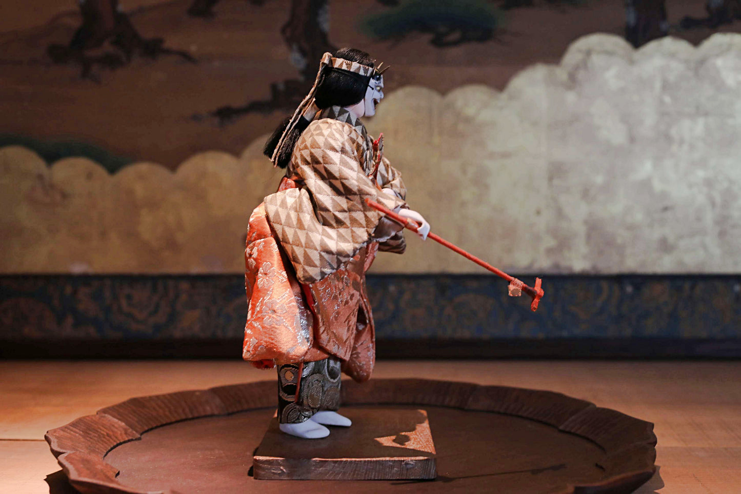 FINE! RARE! Japanese vintage Noh doll Hannya mask demon mask named "道成寺” made of wood and silk KIMONO for Gift H8.5×5.1in/H21.5×13cm