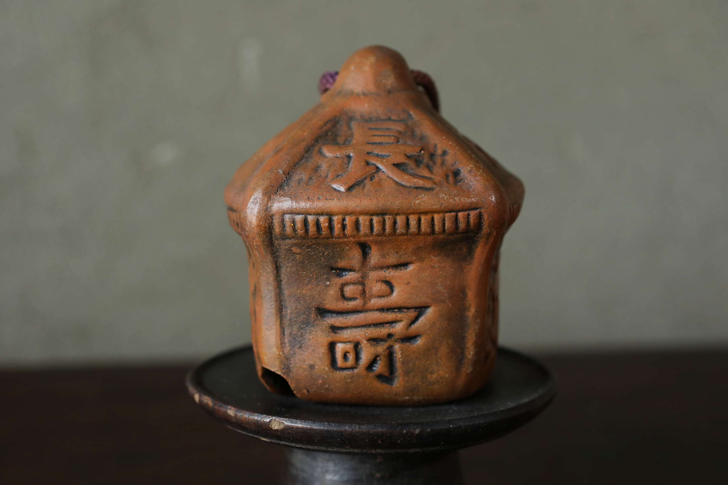 Japanese small pottery bell old house shaped amulet with Kanji Buddhist fortunate words Ornaments vintage small bell H3.9in/10cm