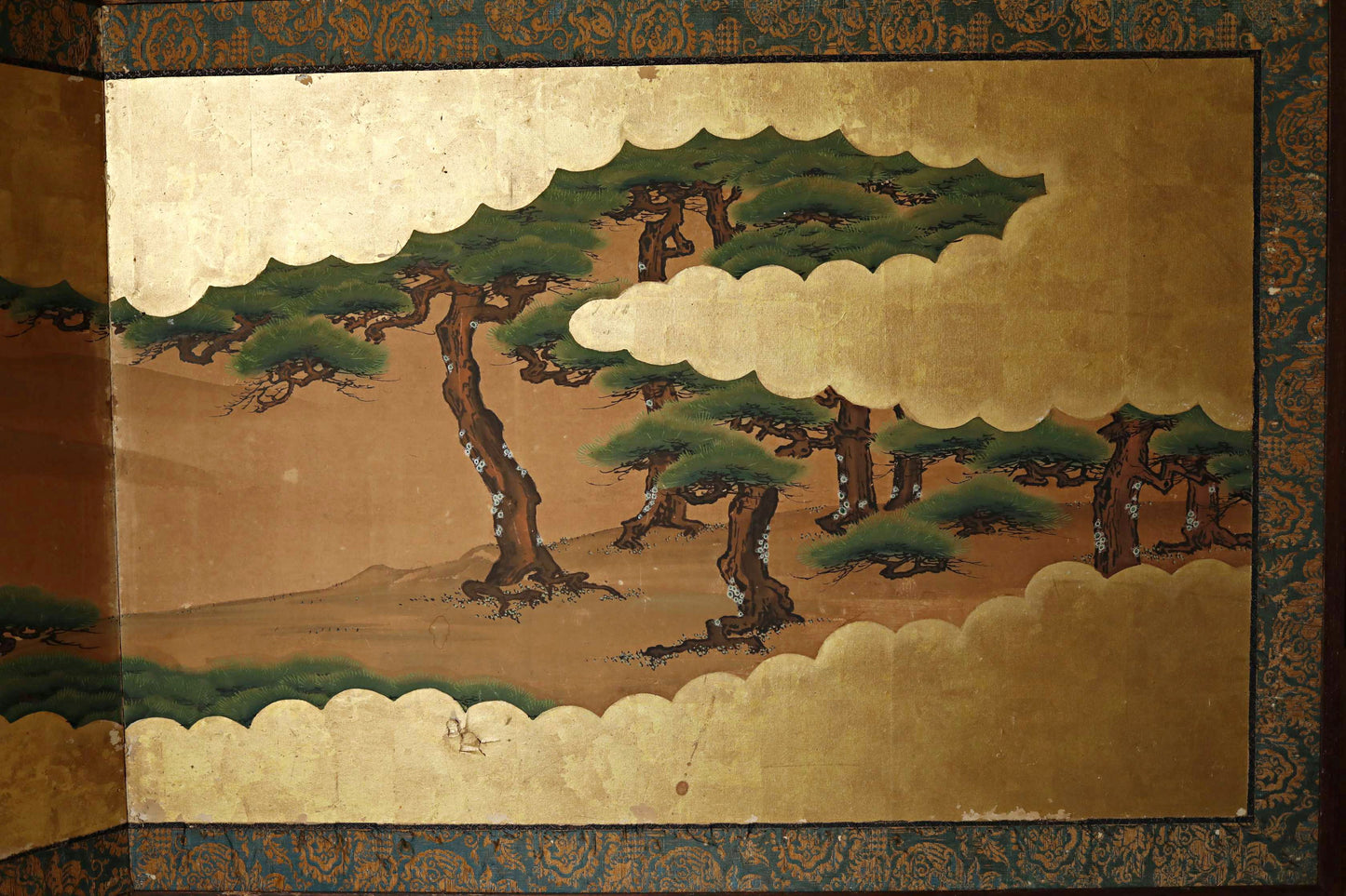 FINE! Japanese antique furniture 1800s EDO Byobu wind screen hand painting, Real Gold Clouds with pine tree W74in/H188cm