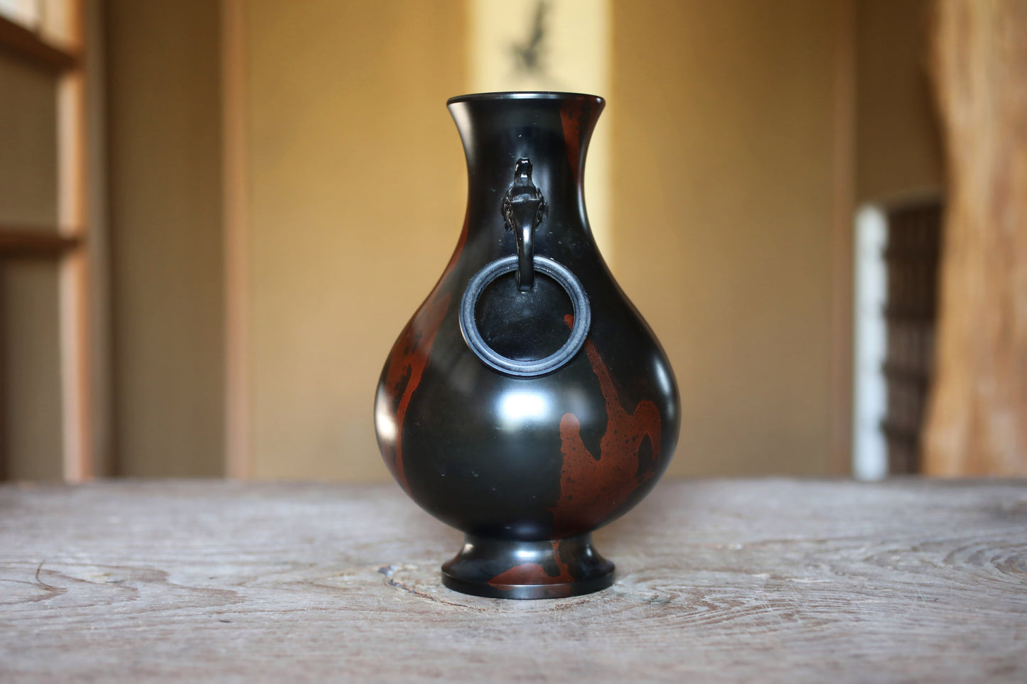 FINE! Japanese vintage 1960s Bronze flower vase black red marble with dragon Divine Beast ears with 峰雲 sign furniture H9.4in/H24cm