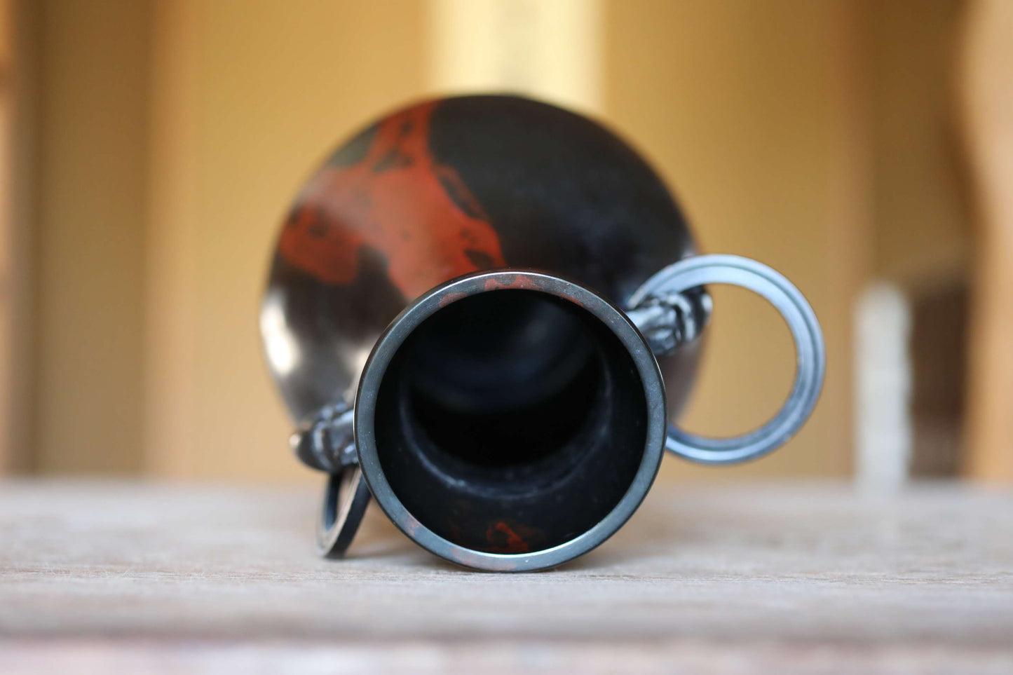 FINE! Japanese vintage 1960s Bronze flower vase black red marble with dragon Divine Beast ears with 峰雲 sign furniture H9.4in/H24cm