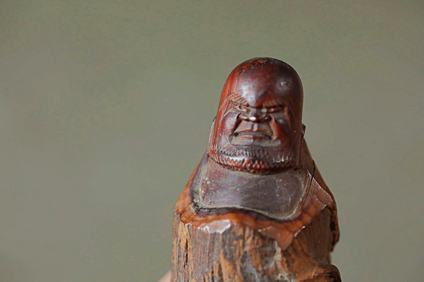 Japanese antique mini sharp eyes DARUMA doll wood slab Burl Sculpture, OMAMORI ZEN master, buddhist monk hand craft art H3.3in/H8.5cm