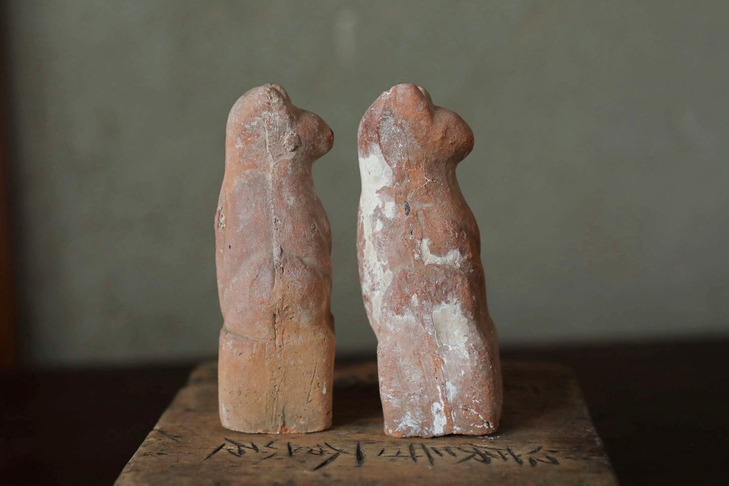 Japanese Antique 1910s pair of KITSUNE dolls Pottery from Shinto shrine Altar Foxes art Japanese guardian deity Okimono H3.5in/9cm