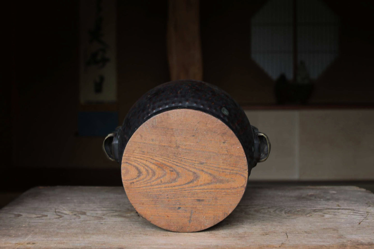 Japanese antique Bronze HIBACHI Blazer, plant pot cover with lion face handles, engraving, charcoal Fire Holder 1800s W14.4in/W36.5cm