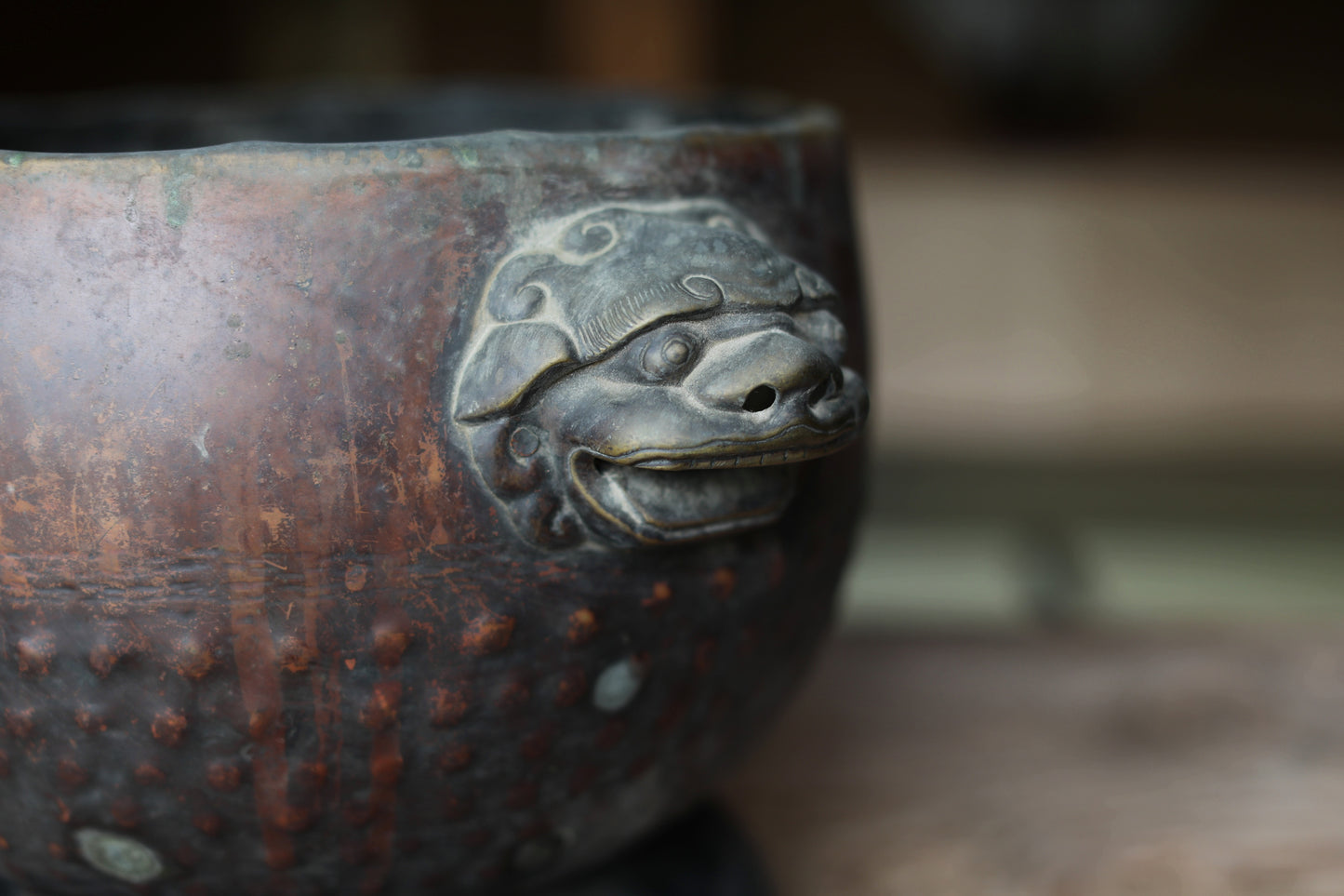 Japanese antique Bronze HIBACHI Blazer, plant pot cover with lion face handles, engraving, charcoal Fire Holder 1800s W14.4in/W36.5cm