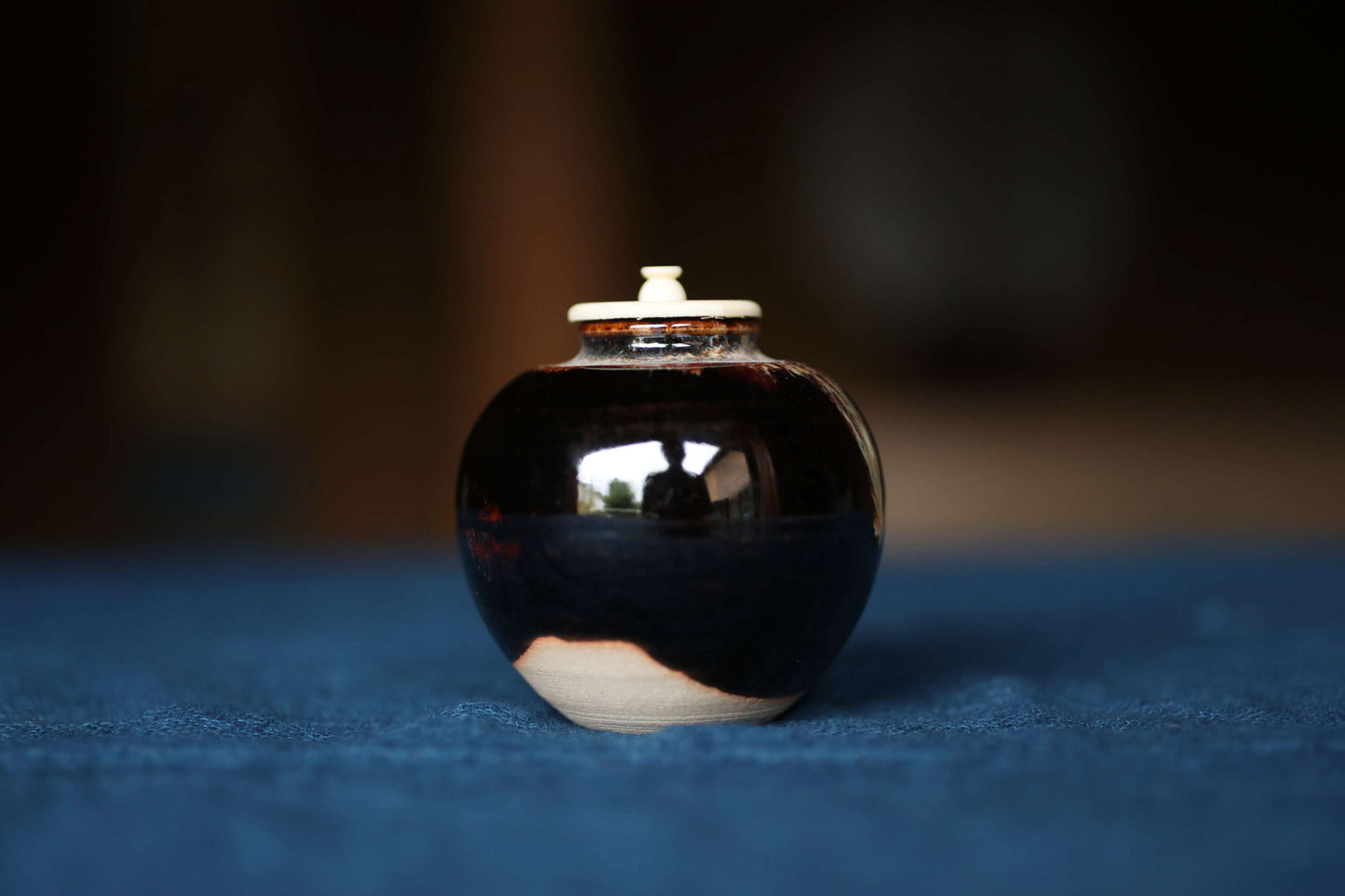 Vintage Japanese Matcha Caddy "文琳茶入 Bunrin Chaire"  with a silk bag, Tea Ceremony
