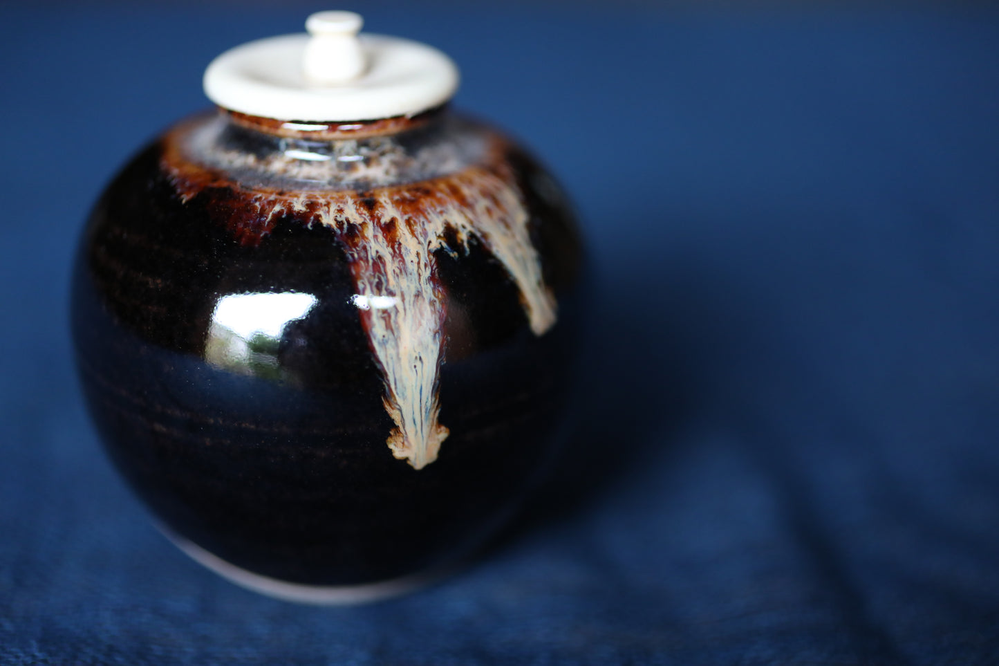 Vintage Japanese Matcha Caddy "文琳茶入 Bunrin Chaire"  with a silk bag, Tea Ceremony