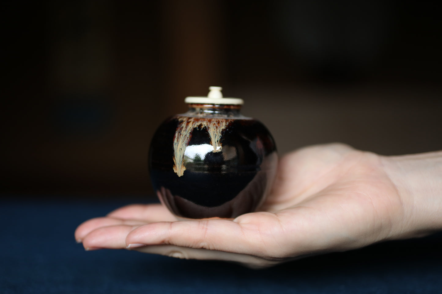 Vintage Japanese Matcha Caddy "文琳茶入 Bunrin Chaire"  with a silk bag, Tea Ceremony