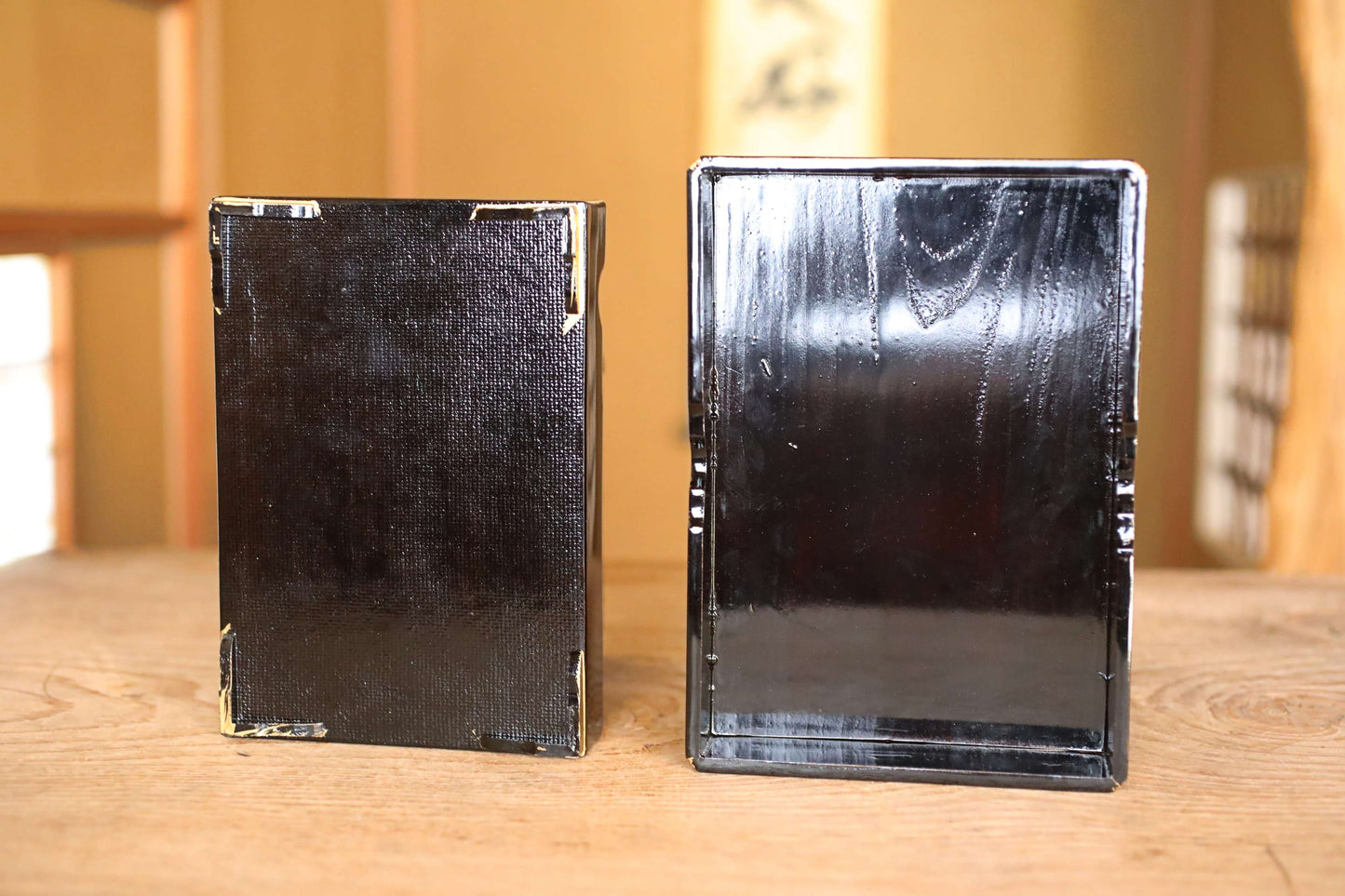 Japanese Makie Black Lacquer Gold wisteria SAMURAI crest wooden box URUSHI Maki-e, lacquer furniture buddhist alter 8.9×6.3in/22.5×16cm