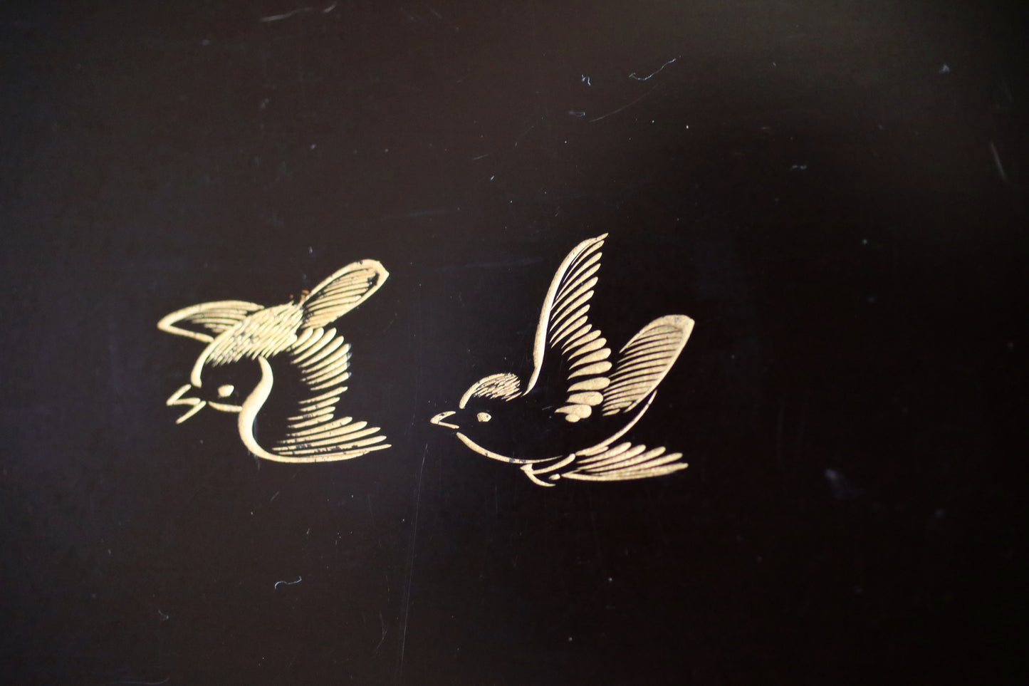 Japanese vintage Urushi Lacquer wooden tray with MAKIE gold little birds Ozen/Obon/ with low legs Japanese furniture 1960s 9.4in/24cm